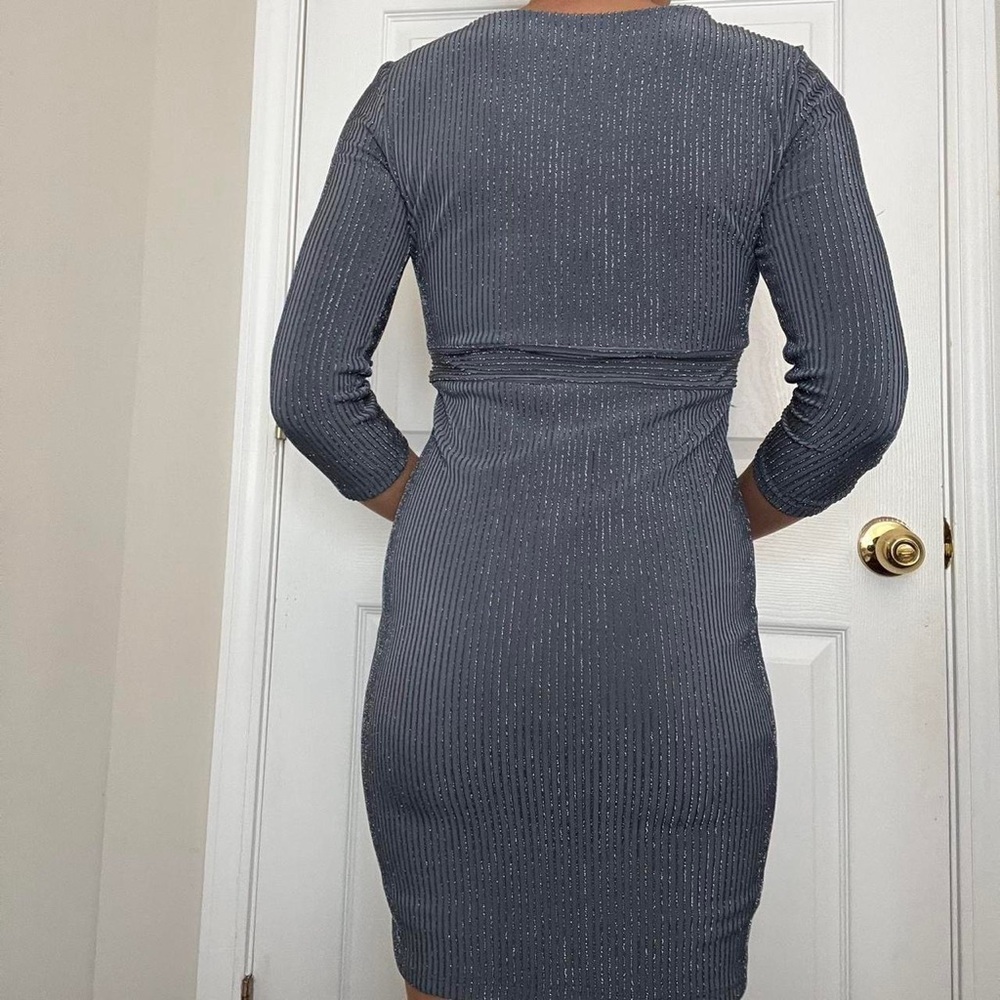 Metallic Ribbed Evening Dress - Picture 6 of 6